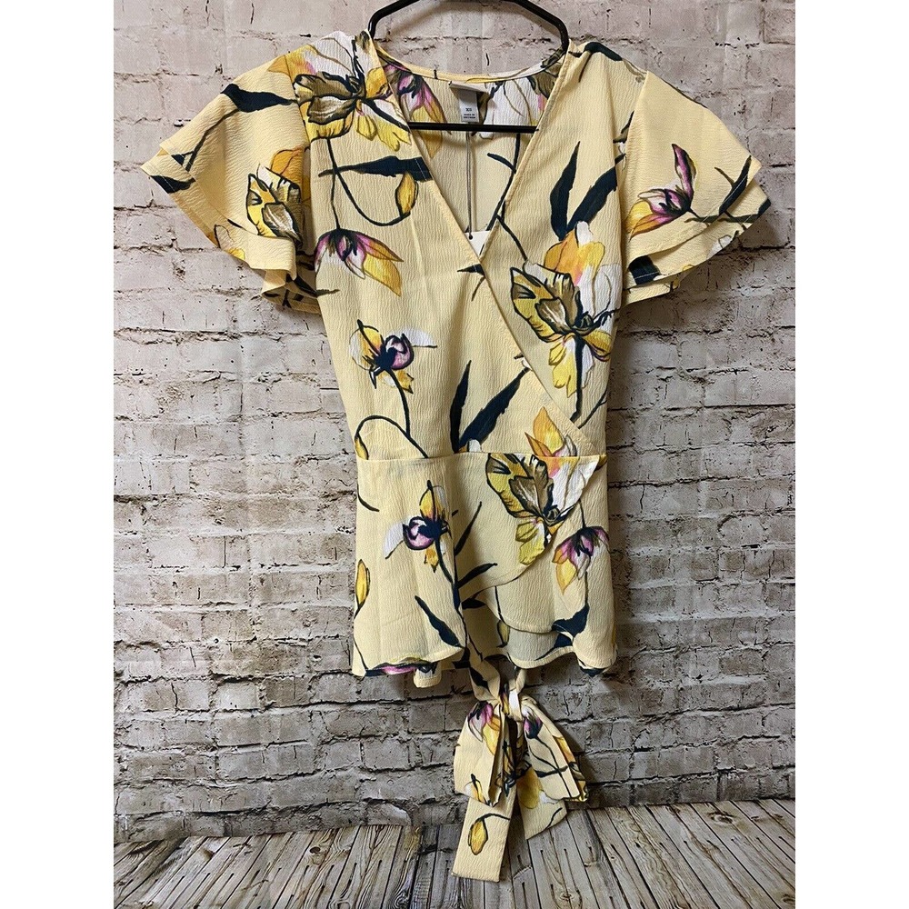 A New Day Women’s Yellow Floral Short Sleeve Wrap Blouse Shirt Size XS